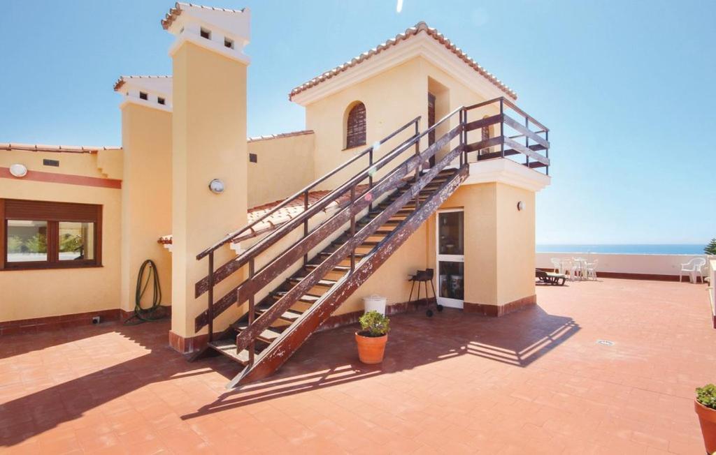 Penthouse On The Beachfront Estepona Exterior photo