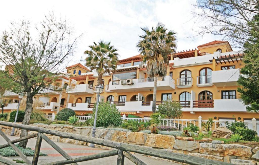 Penthouse On The Beachfront Estepona Exterior photo